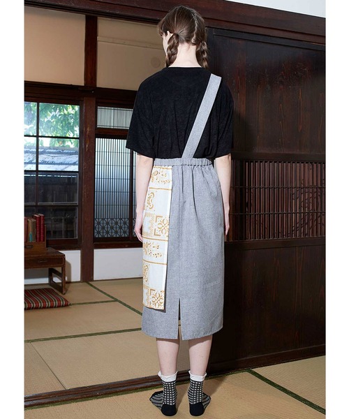 シロップ.(シロップ.)の「エプロンみたいなワンショルダースカート(スカート・レディース・グレー系その他・SMALL/MEDIUM/LARGE/X-LARGE/XX-LARGE)」の5枚目の写真