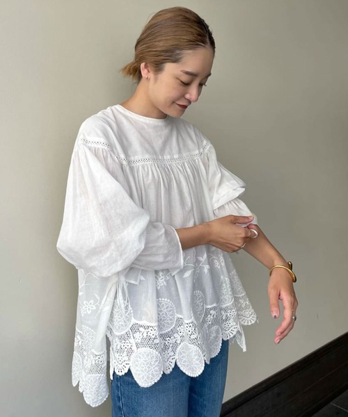 SHENERY（シーナリー）の「ヴィンテージライクレースチュニック（シャツ/ブラウス・レディース・ホワイト/ブラック・FREE）」の2枚目の写真