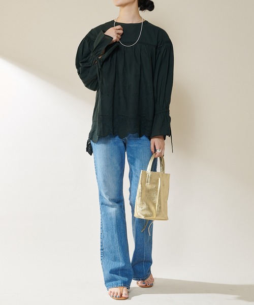 SHENERY（シーナリー）の「ヴィンテージライクレースチュニック（シャツ/ブラウス・レディース・ホワイト/ブラック・FREE）」の21枚目の写真