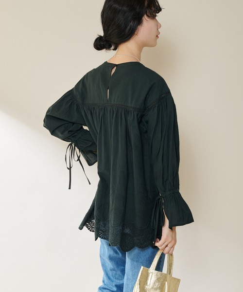 SHENERY（シーナリー）の「ヴィンテージライクレースチュニック（シャツ/ブラウス・レディース・ホワイト/ブラック・FREE）」の9枚目の写真