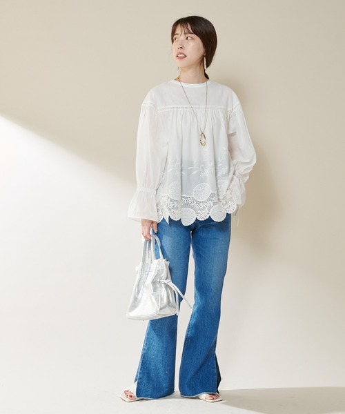 SHENERY（シーナリー）の「ヴィンテージライクレースチュニック（シャツ/ブラウス・レディース・ホワイト/ブラック・FREE）」の4枚目の写真