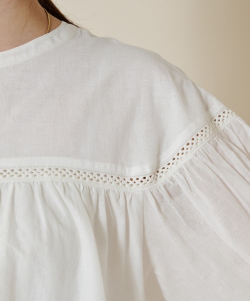 SHENERY（シーナリー）の「ヴィンテージライクレースチュニック（シャツ/ブラウス・レディース・ホワイト/ブラック・FREE）」の18枚目の写真