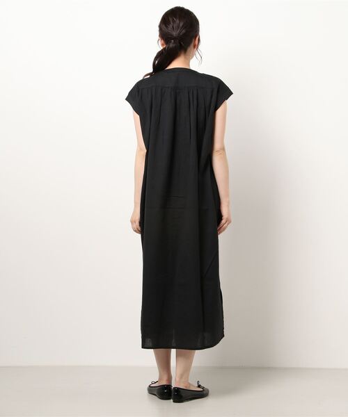 Lugnoncure（ルノンキュール）の「前開きギャザーワンピース（ワンピース・レディース・ブルー/ベージュ/ブラック・ﾌﾘ-）」の4枚目の写真