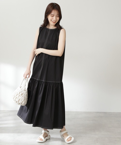 N.(N. Natural Beauty Basic)(エヌエヌナチュラルビューティーベーシック)の「◆デザインステッチワンピース(ワンピース・レディース・ブラック/ブルー・MEDIUM)」の4枚目の写真