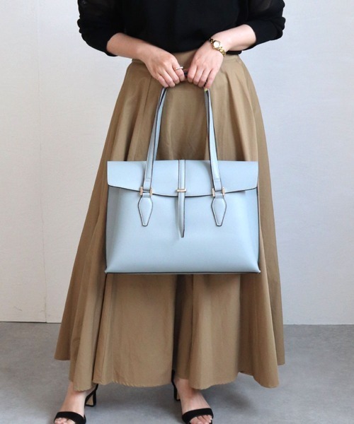 MIAN （ミアン）の「CATTLEYA / ２部屋Ａ4トートバッグ（トートバッグ・レディース・ブラック/グレー/モカ/ピンク/ブラウン/ダークグリーン/ボルドー/ライトベージュ/サックスブルー/アイボリー・FREE）」の8枚目の写真