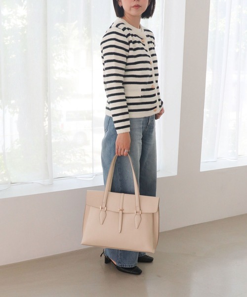 CATTLEYA / 2部屋A4トートバッグ（トートバッグ）｜MIAN