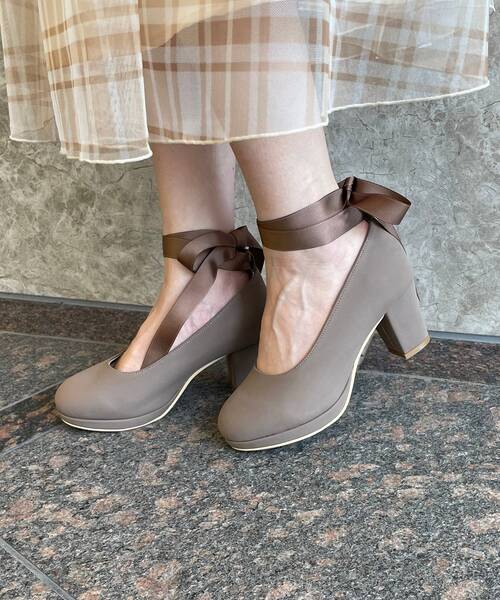 MAJESTIC LEGON（マジェスティックレゴン）の「リボンsetフカフカパンプス（パンプス・レディース・アイボリー/グレー/ブラック/モカ・SMALL/MEDIUM/LARGE/X-LARGE）」の8枚目の写真