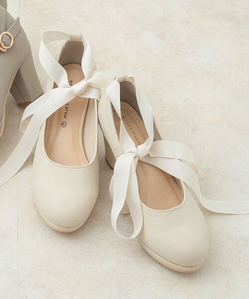 MAJESTIC LEGON（マジェスティックレゴン）の「リボンsetフカフカパンプス（パンプス・レディース・アイボリー/グレー/ブラック/モカ・SMALL/MEDIUM/LARGE/X-LARGE）」の12枚目の写真