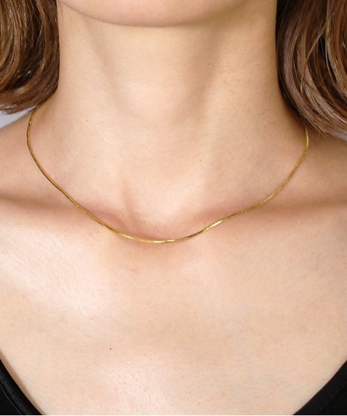 SIGNAL(シグナル)の「【SIGNAL/シグナル】Snake Chain Necklace / スネークチエーンネックレス(ネックレス・レディース・シルバー/ゴールド・35cm)」の1枚目の写真
