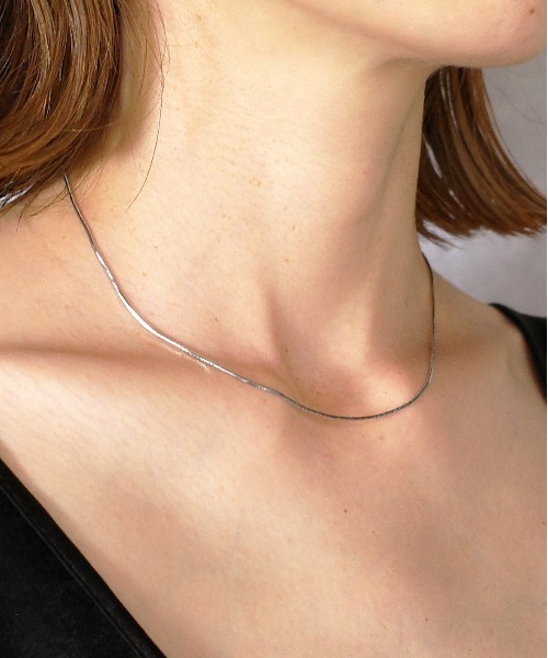 SIGNAL(シグナル)の「【SIGNAL/シグナル】Snake Chain Necklace / スネークチエーンネックレス(ネックレス・レディース・シルバー/ゴールド・35cm)」の7枚目の写真