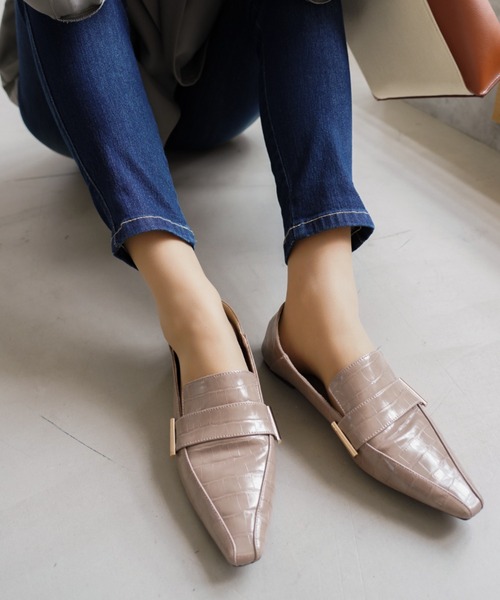 VIVIAN（ヴィヴィアン）の「スクエアトゥメタル飾りバブーシュ（ドレスシューズ・レディース・ブラック/ホワイト×カーキブラウン/D/E・LL/S/M/L）」の4枚目の写真