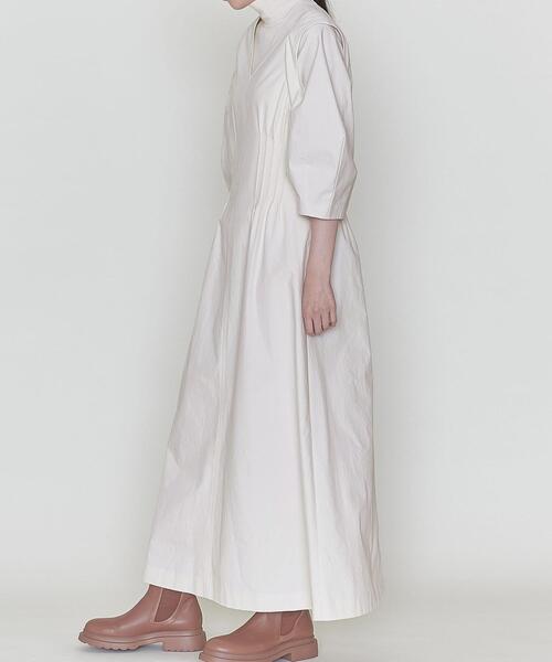 ASTRAET（アストラット）の「＜ASTRAET（アストラット）＞コットン ピンタック Vネック ワンピース†（ワンピース・レディース・オフホワイト/ブラック・FREE）」の10枚目の写真