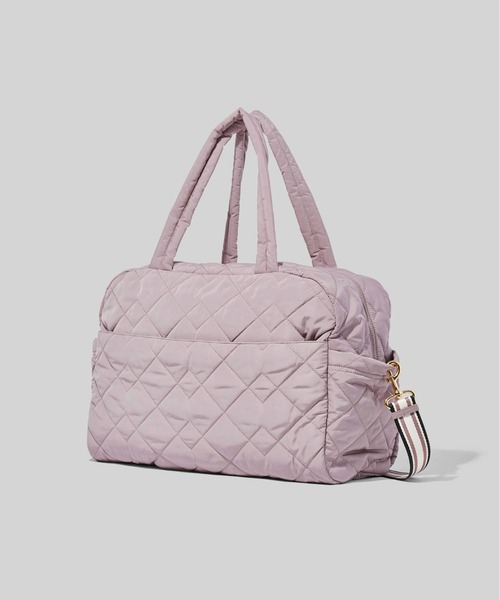 MARC JACOBS（マークジェイコブス）の「QUILTED NYLON/キルテッド ナイロン ラージ ウィークエンダー（ボストンバッグ・レディース・ピンク系その他・ONE SIZE）」の3枚目の写真