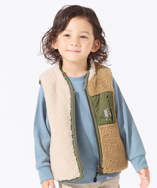 BREEZE（ブリーズ）の「リバーシブルボアベスト（ベスト・キッズ・ブラック/ネイビー/カーキ・90/100/110/120/130/140/150）」の2枚目の写真