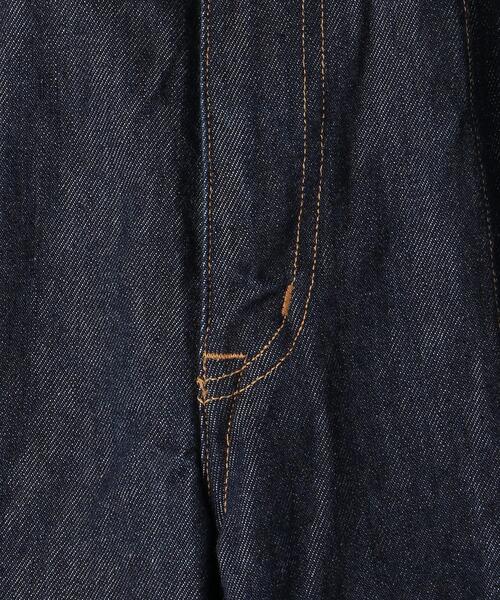 AURALEE(オーラリー)の「<AURALEE>ピンタックデニムパンツ Ψ(デニムパンツ・レディース・ネイビー・0/1)」の8枚目の写真