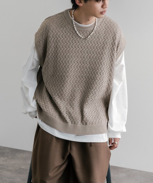 Eaphiエフィ　ニットベスト 2024AW keyword #1「naturally」 ふわっとした毛足が特徴的な