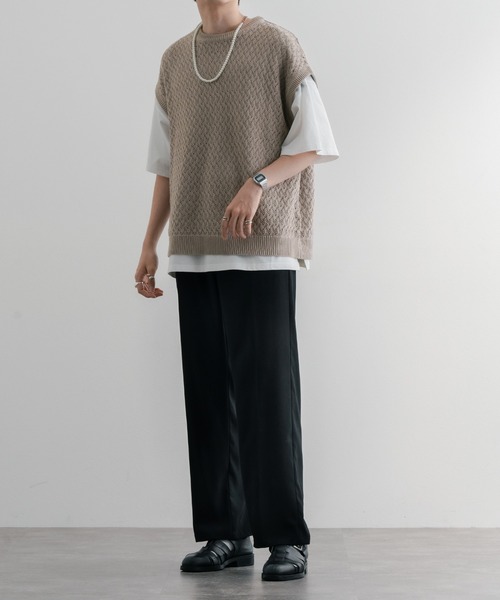 epnok(エプノック)の「透かし編みニットベスト(ベスト・メンズ・ブラック/ネイビー/ライトブラウン/グレイッシュベージュ・SMALL/MEDIUM/LARGE)」の16枚目の写真