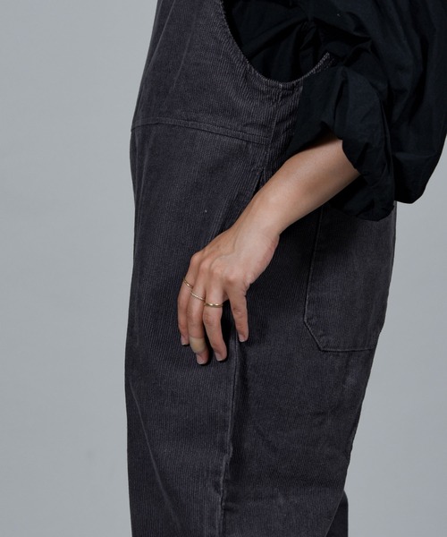folka（フォルカ）の「【folka（フォルカ）】コーデュロイサロペット（サロペット/オーバーオール・レディース・ベージュ/グレー/キャメル/ブラック・M/L）」の16枚目の写真