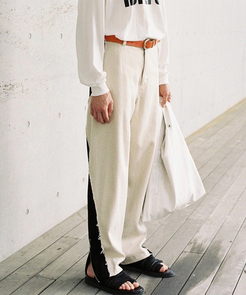 Wizzard（ウィザード）の「Wizzard ウィザード / WASHED DOCKING DENIM PANTS ウォッシュドドッキングデニムパンツ（デニムパンツ・メンズ・ブラック/オフホワイト/インディゴブルー・3/1/2）」の2枚目の写真