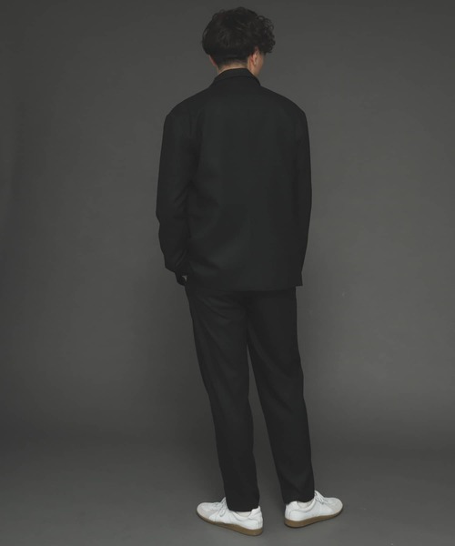 SENSE OF PLACE by URBAN RESEARCH(センスオブプレイスバイアーバンリサーチ)の「『セットアップ対応』CARREMANタックテーパードスラックス(スラックス・メンズ・チャコールグレー/ブラック/カーキ・MEDIUM/LARGE)」の5枚目の写真