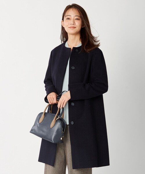 J.PRESS(ジェイプレス)の「アンゴラビーバー ノーカラーコート(その他アウター・レディース・ベージュ系/ライトグレー系/ネイビー系・T13)」の3枚目の写真