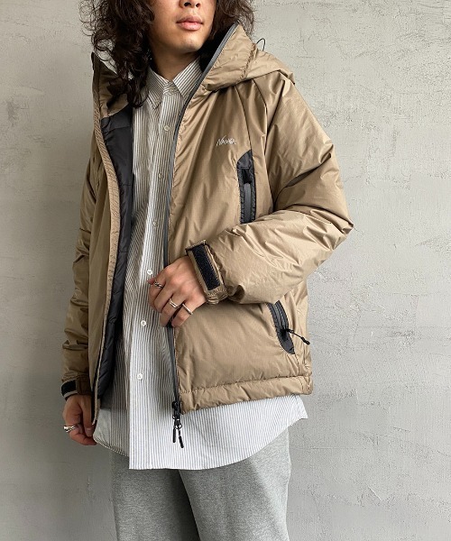 NANGA（ナンガ）の「[JEANSFACTORY×NANGA/ジーンズファクトリー×ナンガ] 別注 オーロラダウンジャケット（ダウンジャケット/コート・レディース・ベージュ/ブラック・XL/L/M/XS）」の17枚目の写真