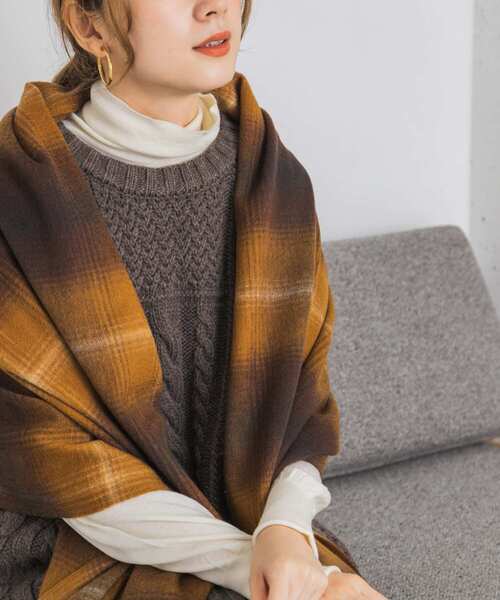 URBAN RESEARCH（アーバンリサーチ）の「ウールカシミヤストール（マフラー・レディース・ピンク/オリーブ/グレー/ラベンダー/その他1/その他2・FREE）」の11枚目の写真