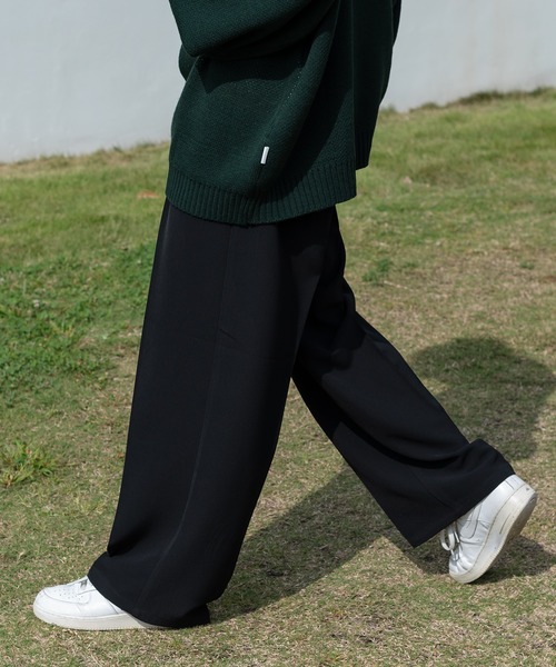 Perushu（ペルーシュ）の「センタープレスストレートスラックス（スラックス・メンズ・ホワイト/ブラック/ダークグリーン/イエロー・SMALL/MEDIUM/LARGE）」の20枚目の写真