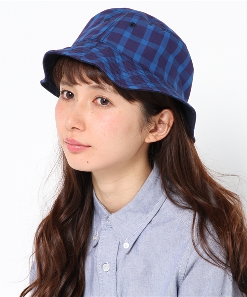 BEAMS BOY（ビームスボーイ）の「ΠBEAMS BOY / チェック リバーシブル ハット（ハット・レディース・グレー/ブルー・ONE SIZE）」の4枚目の写真