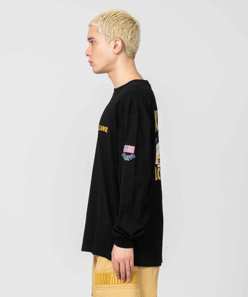 XLARGE(エクストララージ)の「CONSTRUCTION L/S TEE(Tシャツ/カットソー・メンズ・ブラック/ホワイト/オレンジ・M/XL/L/S)」の4枚目の写真