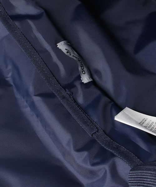 adidas(アディダス)の「アディカラー アーカイブ メッセンジャーバッグ(S)/ アディダスオリジナルス(メッセンジャーバッグ・メンズ・ブラック/ブルー系その他・FREE)」の11枚目の写真