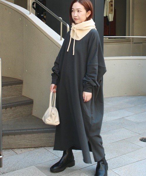 SCREEN STARS(スクリーンスターズ)の「別注スリットスウェットワンピース(ワンピース・レディース・オレンジ/ライム/チャコールグレー・F)」の12枚目の写真