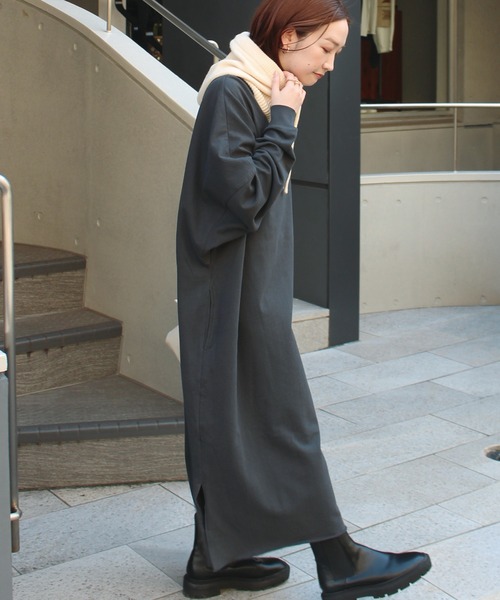 SCREEN STARS(スクリーンスターズ)の「別注スリットスウェットワンピース(ワンピース・レディース・オレンジ/ライム/チャコールグレー・F)」の13枚目の写真