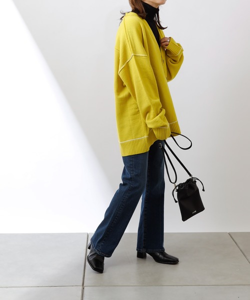 COLONY 2139(コロニートゥーワンスリーナイン)の「配色アウトリンキングカーディガン【ユニセックス可能】(カーディガン/ボレロ・メンズ・ブラック/ブルー/イエロー/アイボリー・MEDIUM/LARGE)」の14枚目の写真