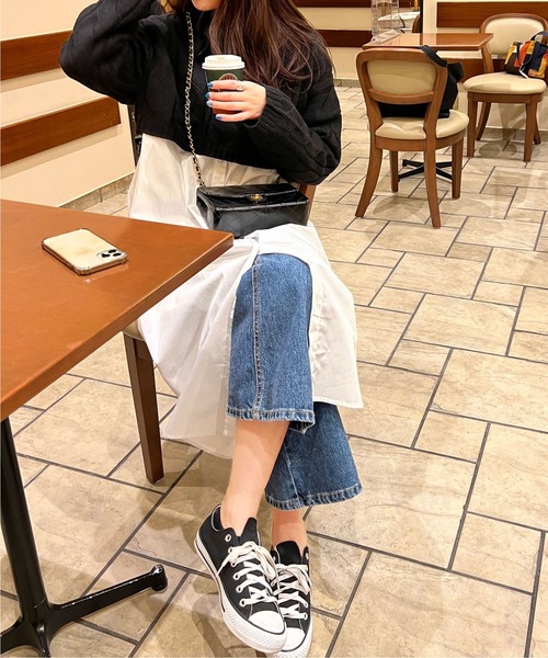 StyleSea(スタイルシー)の「スタンドカラーロングシャツワンピース(シャツワンピース・レディース・ブラック/オフホワイト/グレイッシュベージュ・MEDIUM)」の13枚目の写真