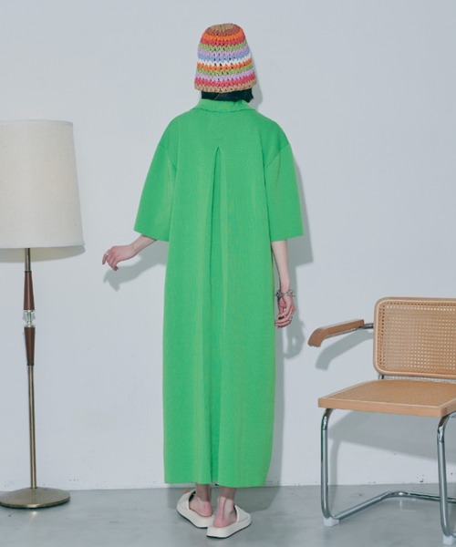 VACANCY(ヴァカンシー)の「ハーフスリーブポロニットワンピース(ワンピース・レディース・ブラック/ブルー/グリーン・FREE)」の19枚目の写真