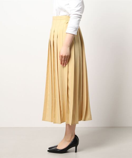 ehka sopo（エヘカソポ）の「タックプリーツスカート（スカート・レディース・イエロー/ベージュ/サックスブルー・ﾌﾘ-）」の4枚目の写真