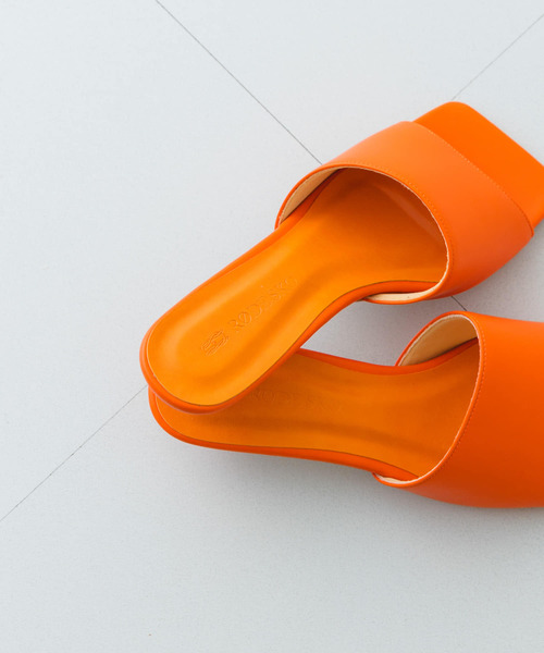 RODE SKO（ロデスコ）の「『MADE IN JAPAN』スクエアミュール（サンダル・レディース・オレンジ/グリーン系その他/キャメル・38/37）」の16枚目の写真