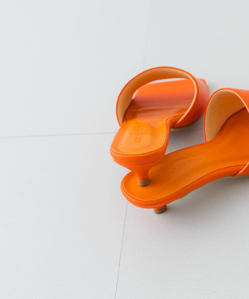 RODE SKO（ロデスコ）の「『MADE IN JAPAN』スクエアミュール（サンダル・レディース・オレンジ/グリーン系その他/キャメル・38/37）」の17枚目の写真