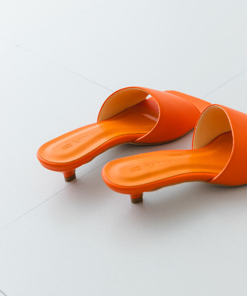 RODE SKO（ロデスコ）の「『MADE IN JAPAN』スクエアミュール（サンダル・レディース・オレンジ/グリーン系その他/キャメル・38/37）」の18枚目の写真