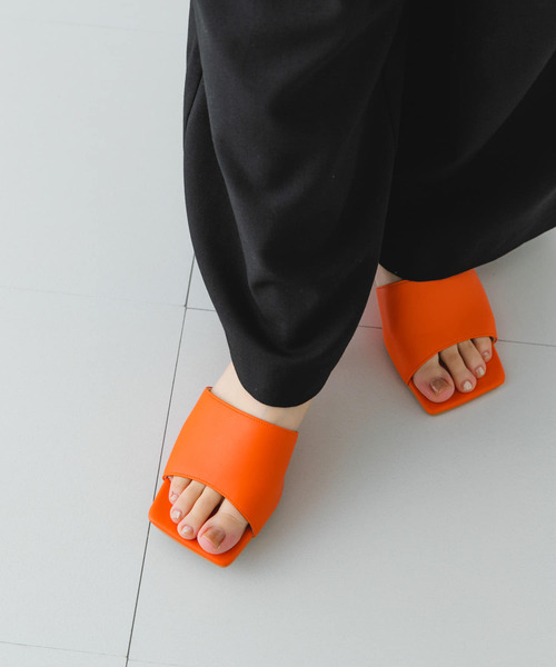 RODE SKO（ロデスコ）の「『MADE IN JAPAN』スクエアミュール（サンダル・レディース・オレンジ/グリーン系その他/キャメル・38/37）」の21枚目の写真