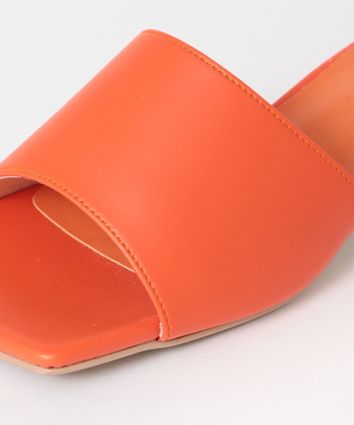 RODE SKO（ロデスコ）の「『MADE IN JAPAN』スクエアミュール（サンダル・レディース・オレンジ/グリーン系その他/キャメル・38/37）」の4枚目の写真