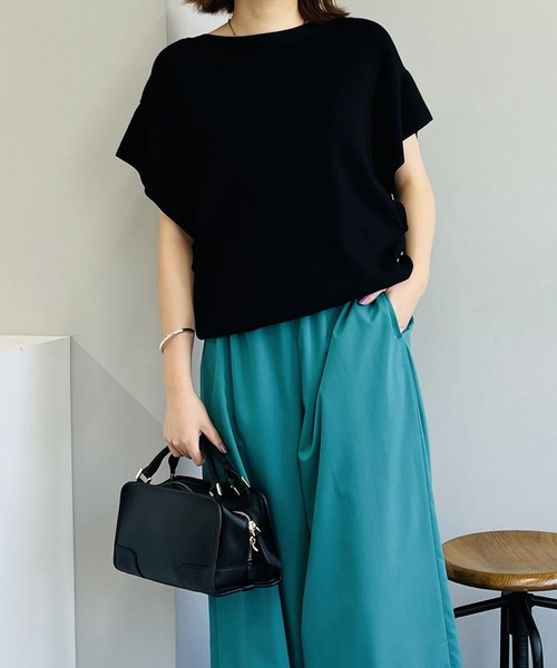 un dix cors（アンディコール）の「優秀トップス　ワイドスリーブニット（ニット/セーター・レディース・ブラック/オフホワイト/ブルー/グリーン・FREE）」の3枚目の写真