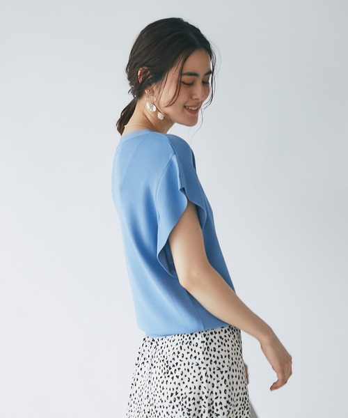 un dix cors（アンディコール）の「優秀トップス　ワイドスリーブニット（ニット/セーター・レディース・ブラック/オフホワイト/ブルー/グリーン・FREE）」の16枚目の写真