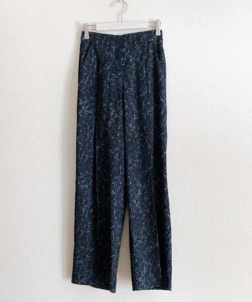 EACH.（イーチ）の「EACH(イーチ) PRINT TUCK PANTS/プリントタックパンツ（その他パンツ・レディース・ブラック・FREE）」の10枚目の写真