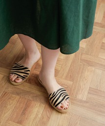 URBAN RESEARCH DOORS（アーバンリサーチドアーズ）の「CALZANOR　SUEDE SANDAL（サンダル）」