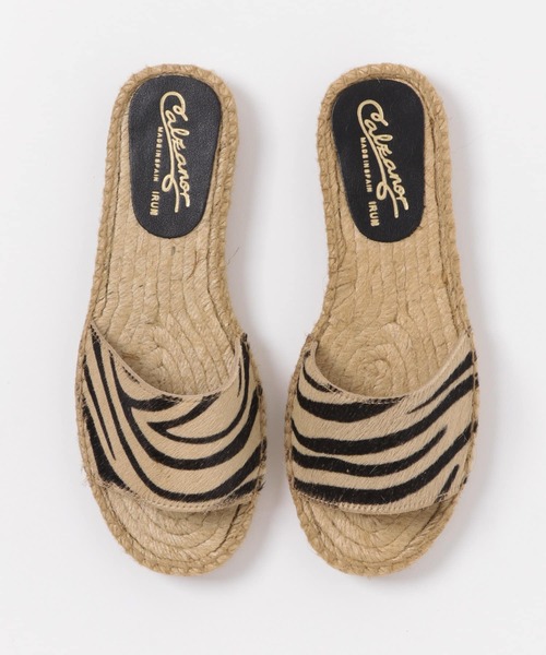 URBAN RESEARCH DOORS(アーバンリサーチドアーズ)の「CALZANOR SUEDE SANDAL(サンダル・レディース・ベージュ系その他・38/36/37)」の3枚目の写真