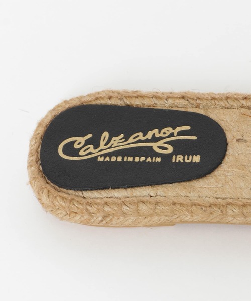 URBAN RESEARCH DOORS(アーバンリサーチドアーズ)の「CALZANOR SUEDE SANDAL(サンダル・レディース・ベージュ系その他・38/36/37)」の2枚目の写真