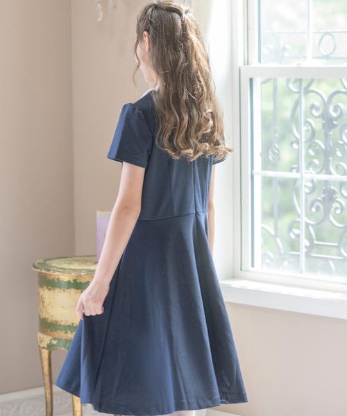 キャサリンコテージ　160 Catherine Cottage（キャサリンコテージ）の「白襟ポンチ