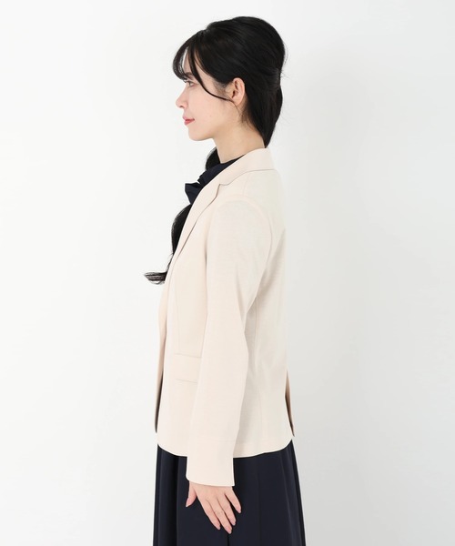 STRAWBERRY-FIELDS（ストロベリーフィールズ）の「テーラードジャージジャケット　ジャケット（ノーカラージャケット・レディース・ブラック/ネイビー/ベージュ/オフホワイト・2）」の13枚目の写真